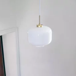 DybergLarsen Dyberg Larsen ARP Pendel Opal D25cm - 8180 9 DybergLarsen Dyberg Larsen ARP Pendel Opal D25cm - 8180 -Indendørs Belysning Salgsbutik dyberg larsen arp pendel opal d25cm 8180 3