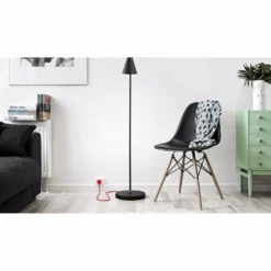 Form Design Designerstik Stikprop 230V Pink -Indendørs Belysning Salgsbutik form design stikprop 230v pink 7