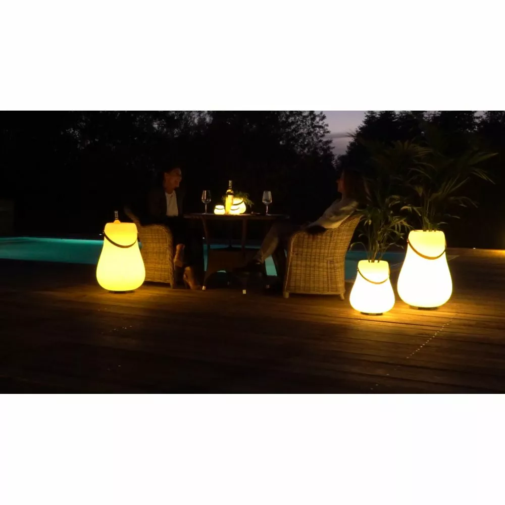 Nordic D'Luxx NORDIC D’LUXX Flowerpot XL Light&speak Med Indbygget LED Lys Og Bluetooth Højtaler – Styres I APP 10 Nordic D'Luxx NORDIC D’LUXX Flowerpot XL Light&speak Med Indbygget LED Lys Og Bluetooth Højtaler – Styres I APP - Billede 8